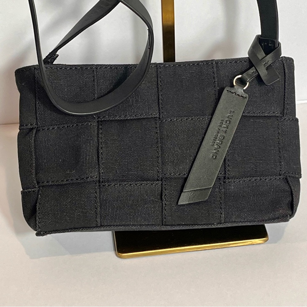 Lucky Brand Anae Twill Woven Seatbelt Crossbody Bag Black Contemporary Cool